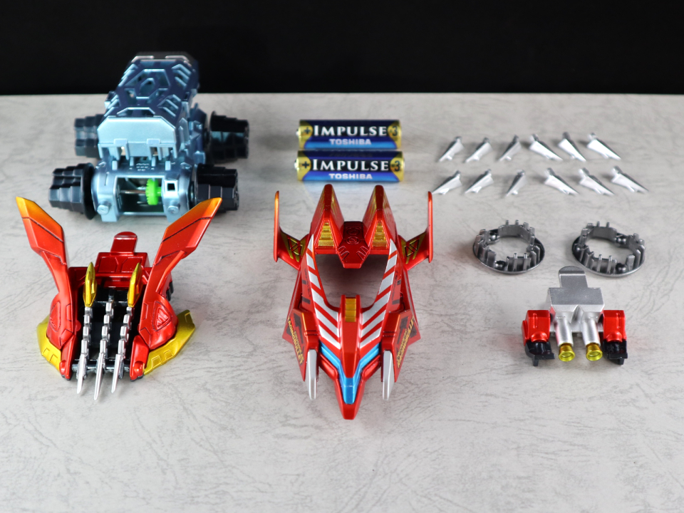 レイジングブリット レッドメッキ CGV-012LT クラッシュギア 関東中部