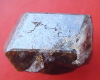 長野県川上村甲武信鉱山の緑簾石