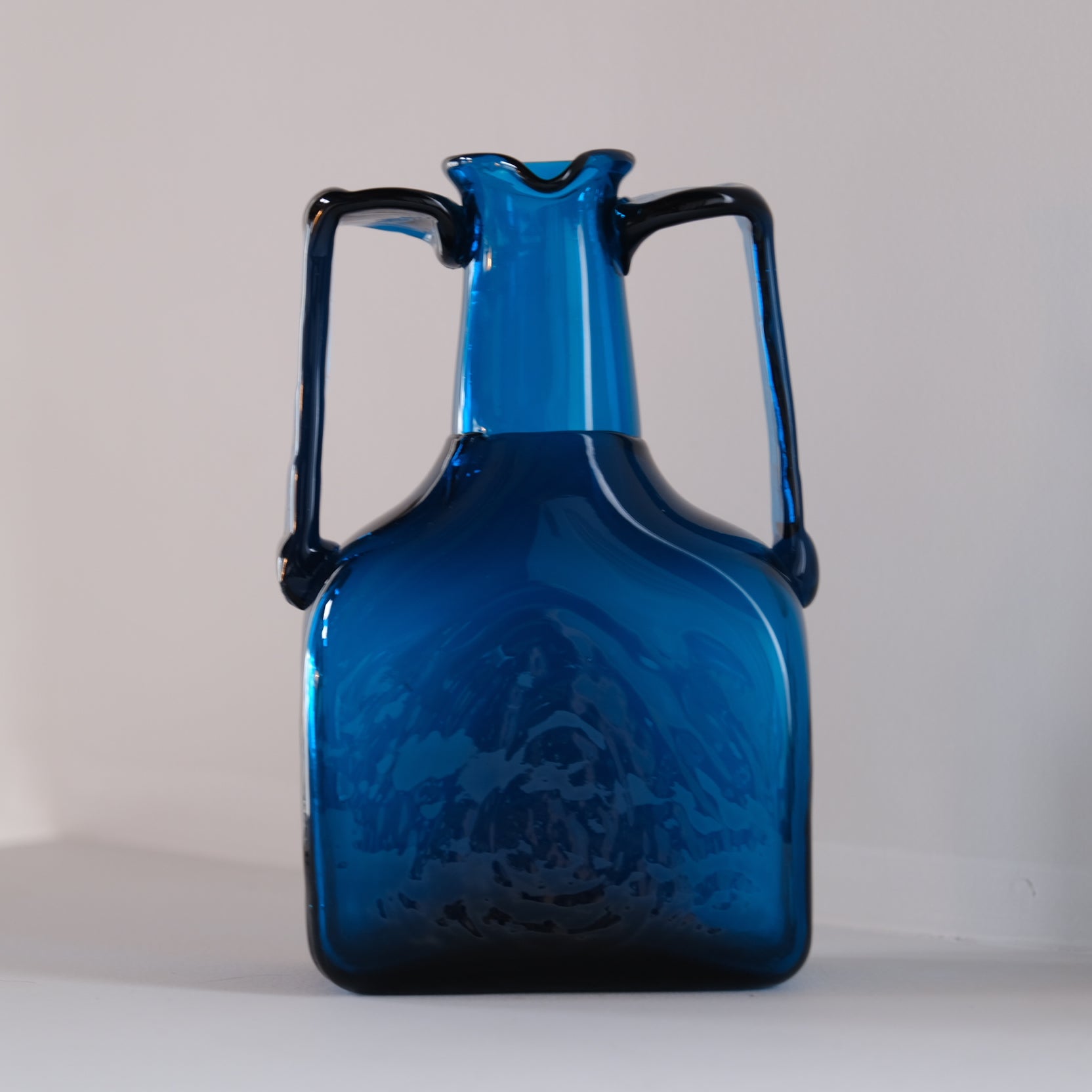 秀逸工芸品 倉敷ガラス 小谷眞三 作品 高台大鉢 使いやすく、美しい。用の