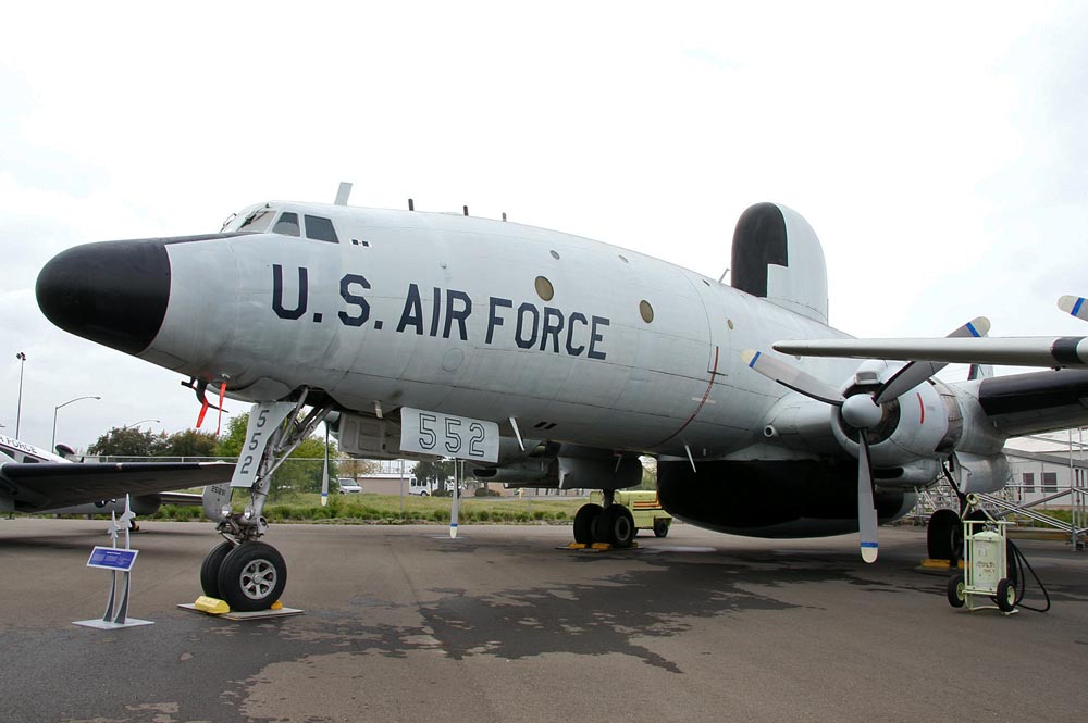 アメリカ海軍早期警戒機 EC-121 ワーニングスター ソリッドモデル
