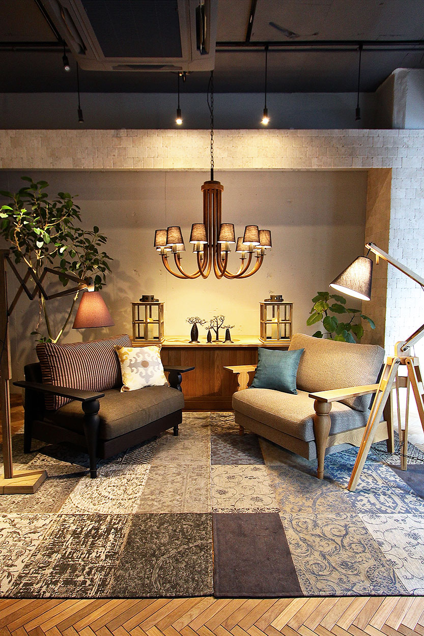 Zodiac Chandelier | 世界のラグと照明を提案するorbitex