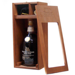 サントリーザウイスキー760ml 未開栓特級 古酒 箱付有田焼陶器 未開栓