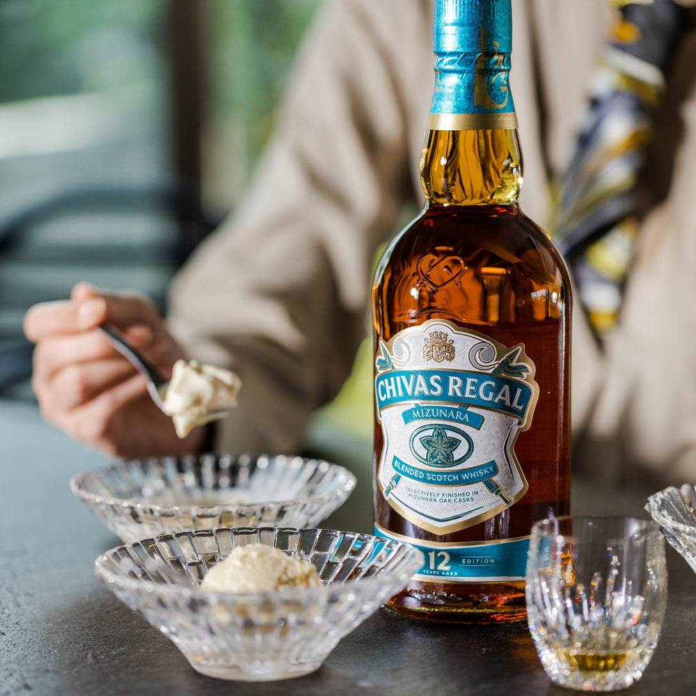 1801年創業スコッチ・ウイスキー シーバスリーガル ミズナラ 12年 箱入