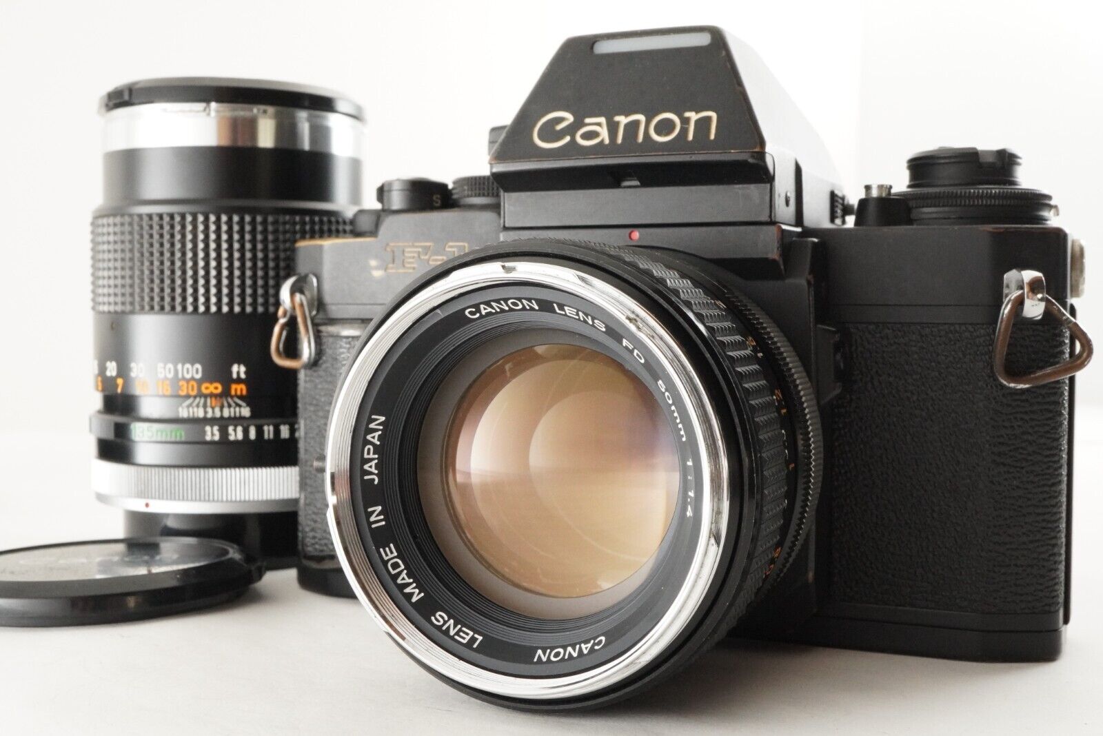 Canon New F-1 AEファインダー New FD 50mm F1.4 Canon new FD 50mm F1