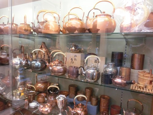 銅銀銅器店（どうぎんどうきてん） | 浅草 楽しい生活新聞