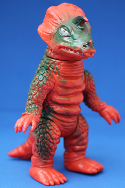 カプセル怪獣アギラ – 昭和玩具研究+発表