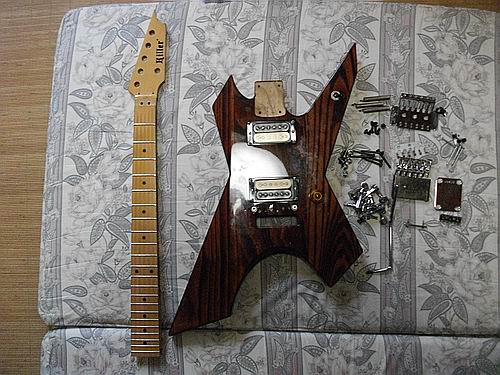 初期型 KILLER KG-PIRATES Hickory Brown | KIRA-413の週末ヘラ鮒釣り日記