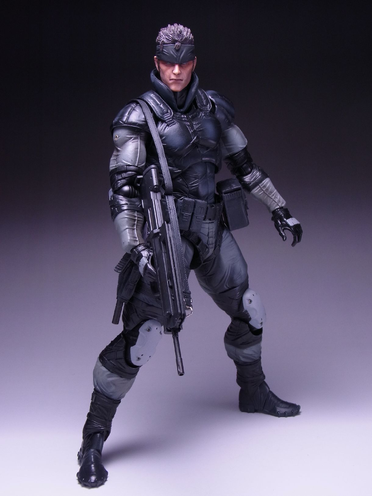 L GEAR SOLID プレイアーツ改 ソリッド・スネーク PLAY ARTS改