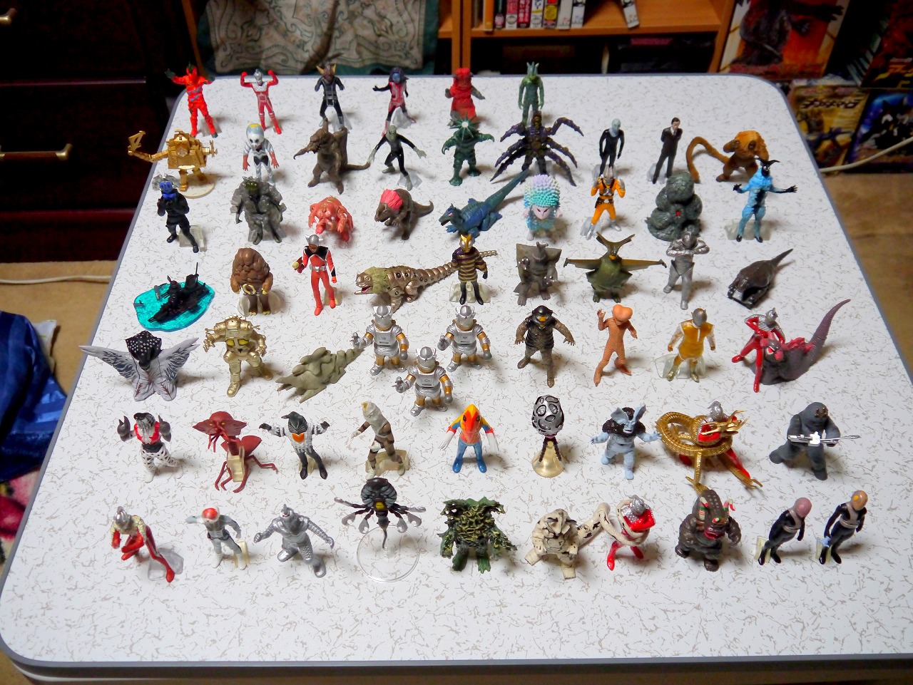 怪獣コンプリート計画 完結セット HGシリーズ ウルトラマン