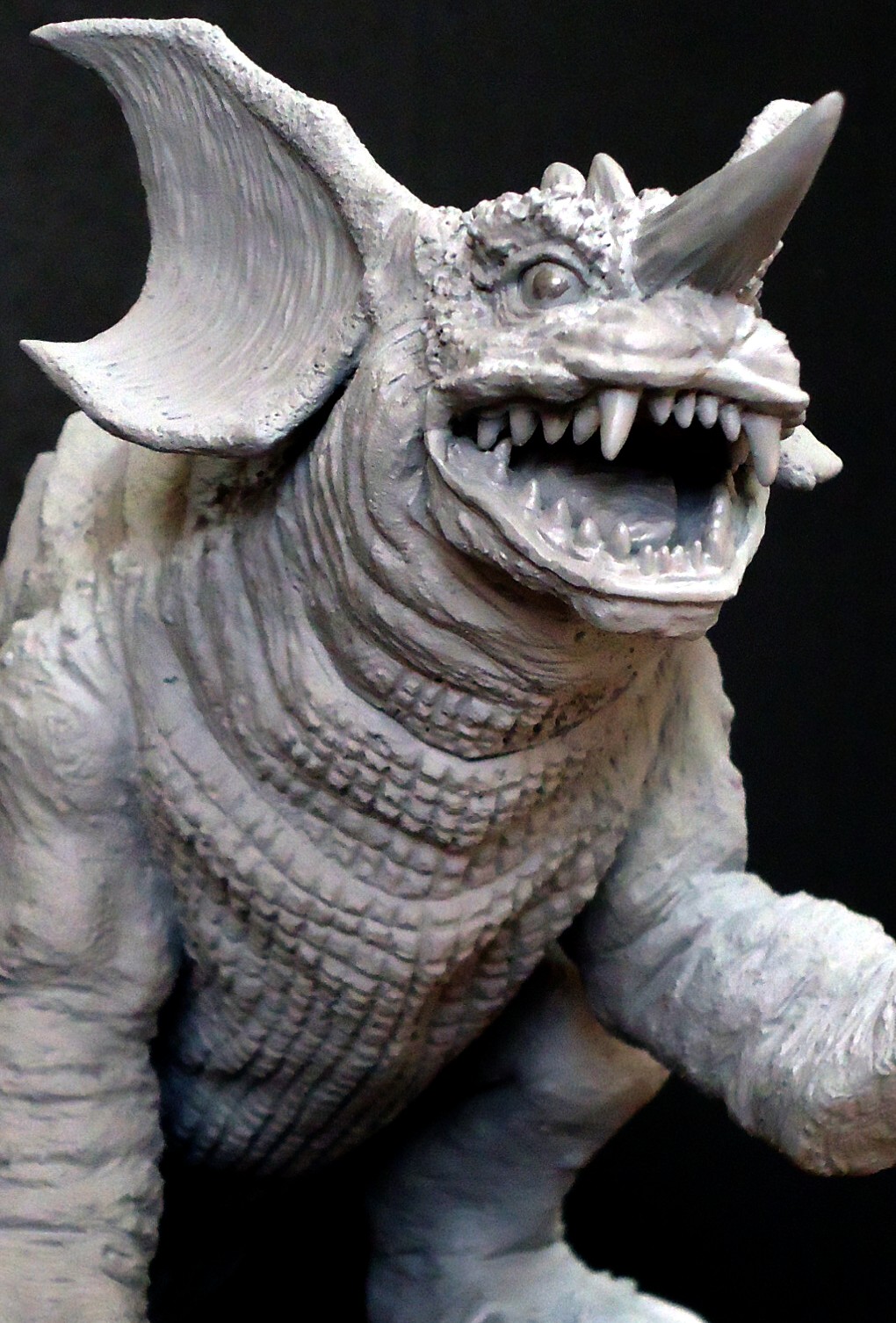 新品】シン・ゴジラ 第1～4形態 4体セット 地球防衛軍秘密基地本部