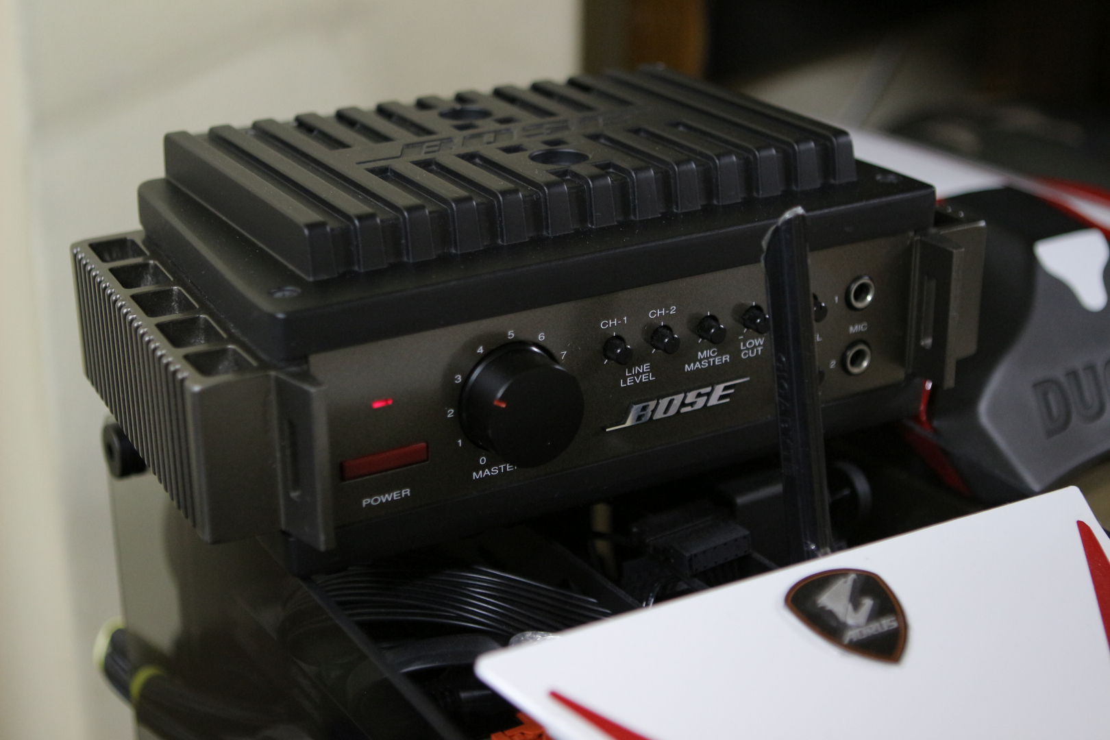 ☆中古美品 BOSE サテライトスピーカー（1本）