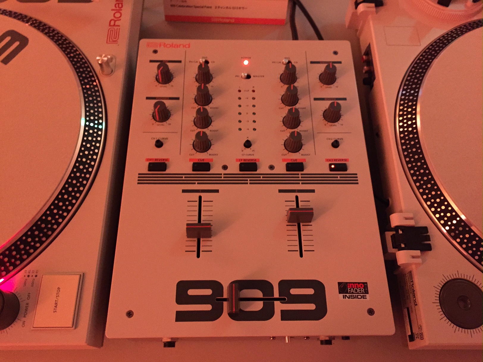 ローランド Roland DJ-99 DJ Mixer ローランド限定 ターンテーブル「TT