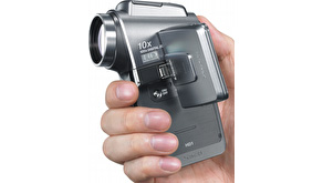 Sanyo's Xacti VPC-HD1 the world's smallest and lightest camera