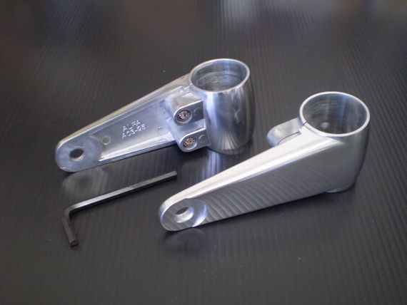 ゼファー750 ヘッドライトステー | エルウェーブインターネットショップ