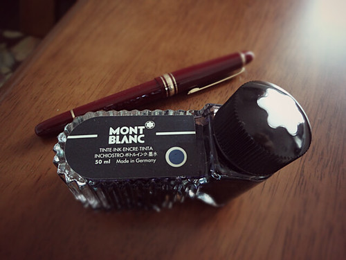 モンブラン～古典ブルーブラックインクを愛す - Hot Cocoa mix**