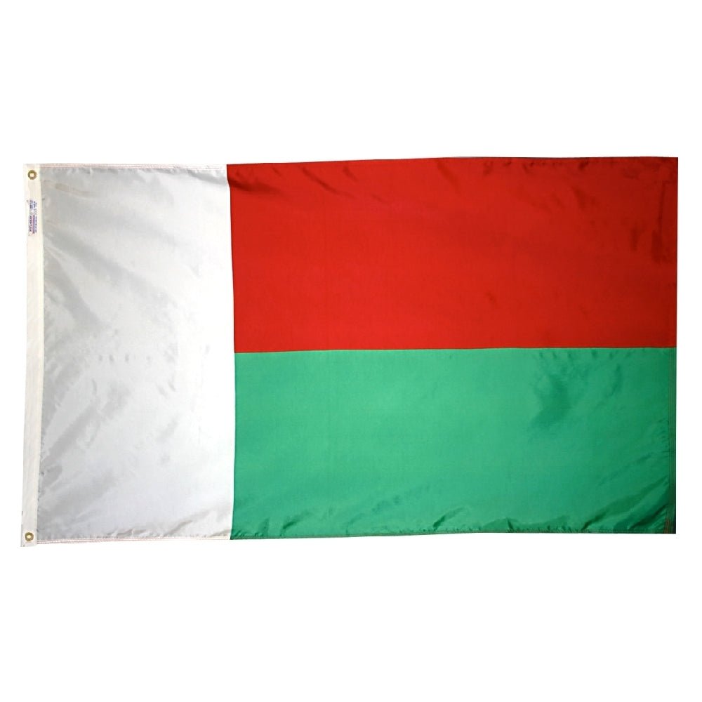 Madagascar Flags | FlagLadyUSA.com