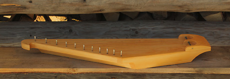 ミカさんのカンテレ 世界楽器てみる屋|変わった楽器・珍しい楽器の販売