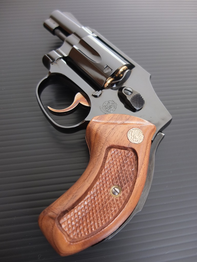 TANAKA S&W M40 2inch CENTENNIAL STEEL JUPITER FINISH: GFCのモデル