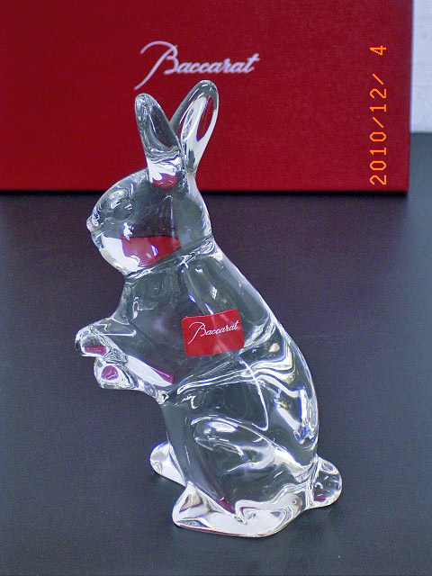 沖縄、北海道以外の方】バカラ ウサギ 置物 Amazon.co.jp: Baccarat