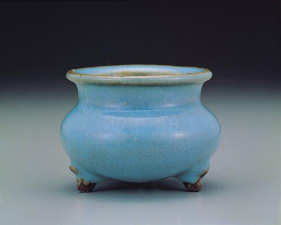 999 均窯 天藍釉 三足爐 金 / 元時代 中国古玩 中国美術 旧家