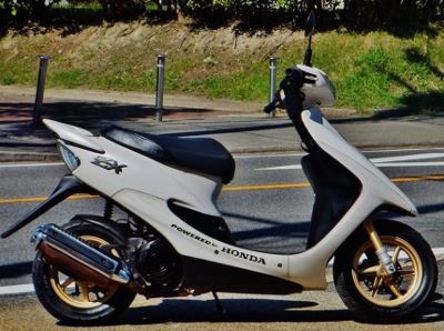 ホワイト写真 白いZX | 旧車バイク・カスタムバイク販売「BurstCity