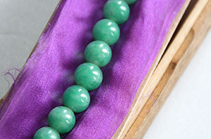 翡翠根掛翡翠連珠翡翠玉売り切り