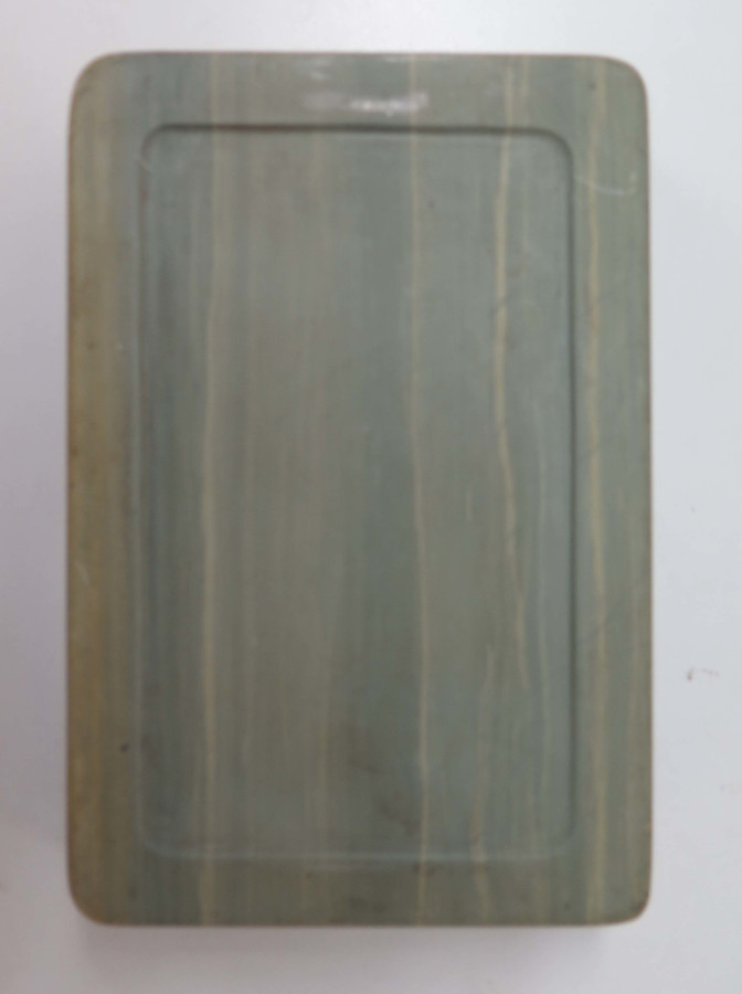 華東貿易 松花江緑石