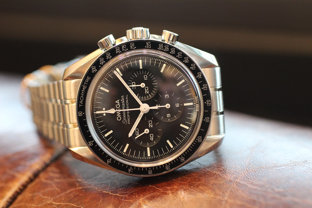 オメガ】本日7月20日は人類初の月面着陸日!!_スピードマスター ムーン