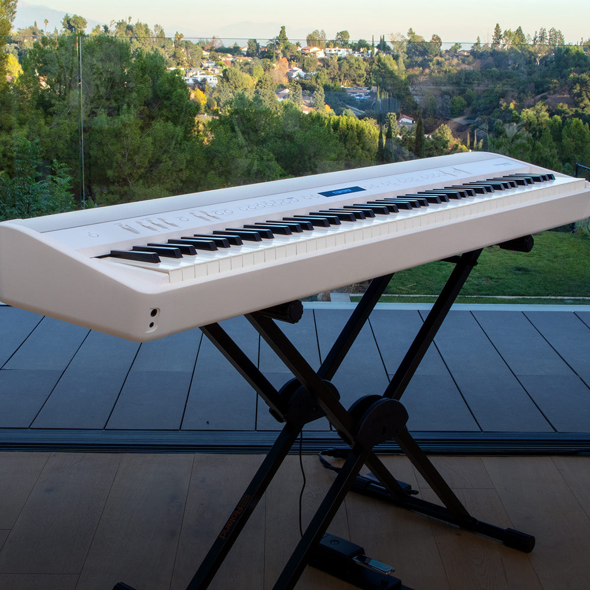 Roland FP-90X Digital Piano - White – Kraft Music