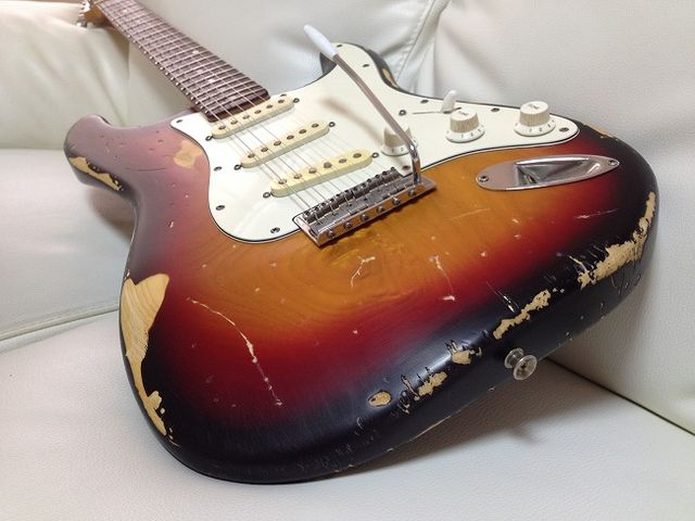 レリック加工 ストラトキャスター ヴィンテージ風加工