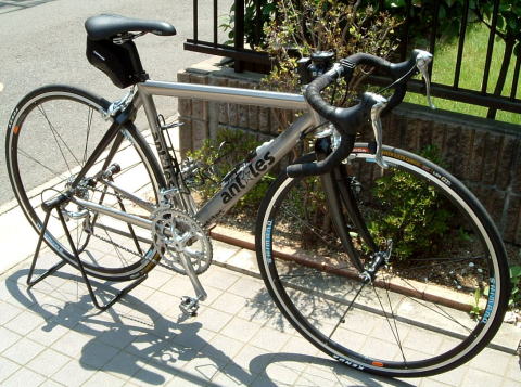 ロードレーサー