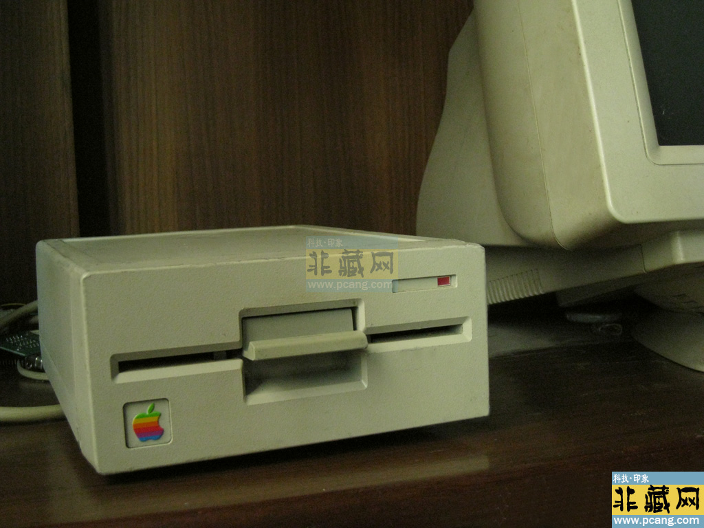 動作確認済 Apple 5.25 Drive A9M0107 外付けFDドライブ アップル その