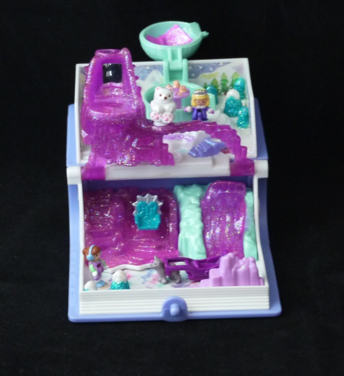 ポーリーポケット 未開封 きらきらスノーランド物語 polly pocket