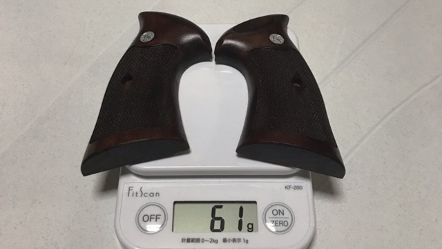 コクサイ／S&W M29 4インチにCAW(MULE)製ウォルナットウッドグリップ