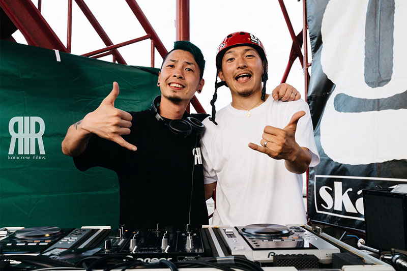 ROLL IN ROCK Vol.2 - ABOUT