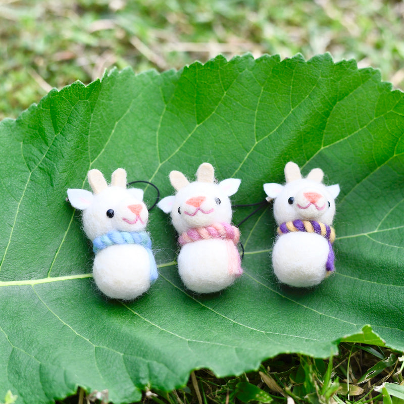 Merry様 ヤギさん 羊毛フェルトストラップ