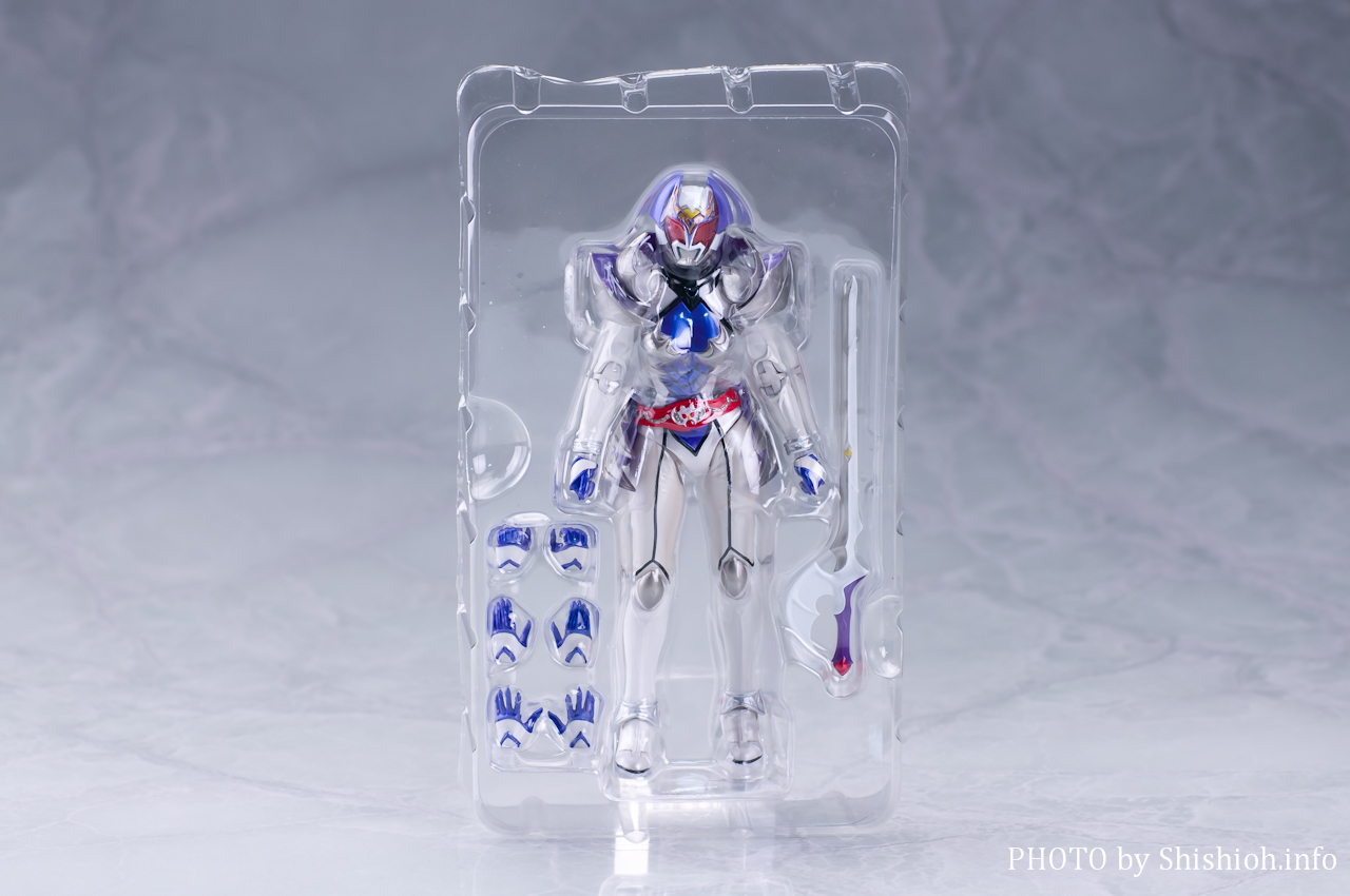 レビュー】 バンダイ S.H.Figuarts 仮面ライダーキバーラ [仮面