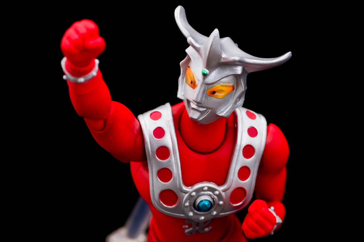 レビュー】 バンダイ ULTRA-ACT ウルトラマンレオ [ウルトラマンレオ]
