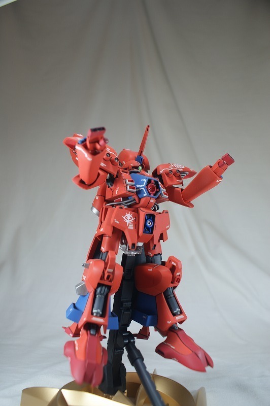 B-CLUB製 1/144 AMX－015 ゲーマルクの完成品