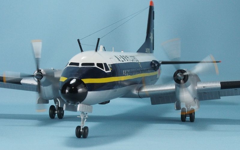 バンダイ 日本航空機製造 YS-11