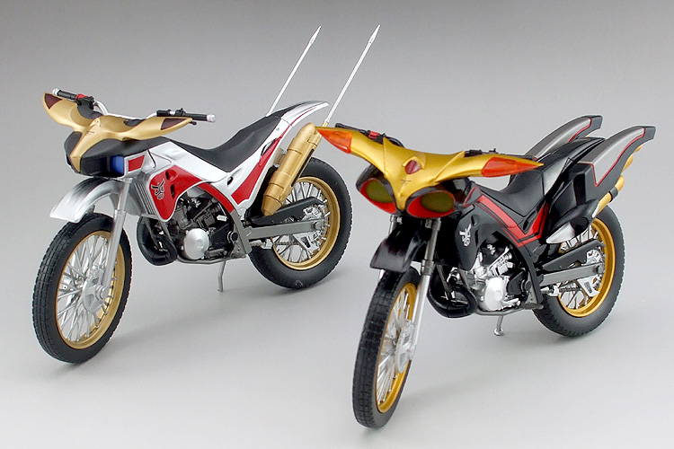 S.H.フィギュアーツ ビートチェイサー2000 ブルーライン バンダイ