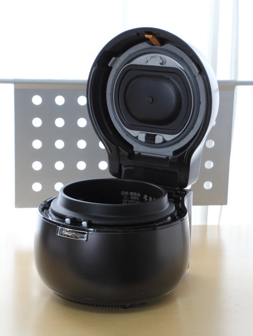 ぶらり、炊飯器を更新!!三菱電機の羽釜タイプ本炭釜 IH炊飯器『 NJ