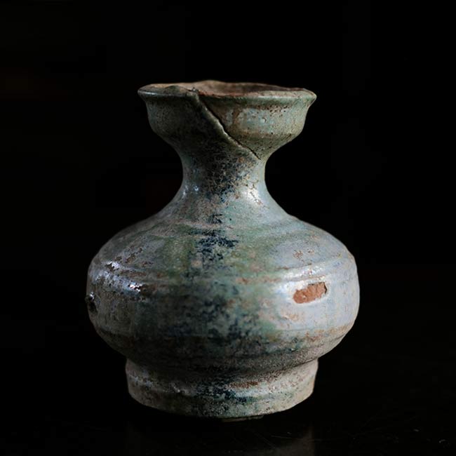 中国 緑釉壺 銀化 古陶器 送料込み250703 中国 緑釉壺 銀化 古陶器