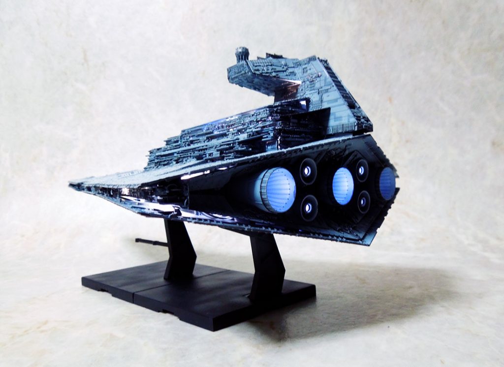 BANDAI SPIRITS 1/5000 スターデストロイヤー をつくる。 – UC