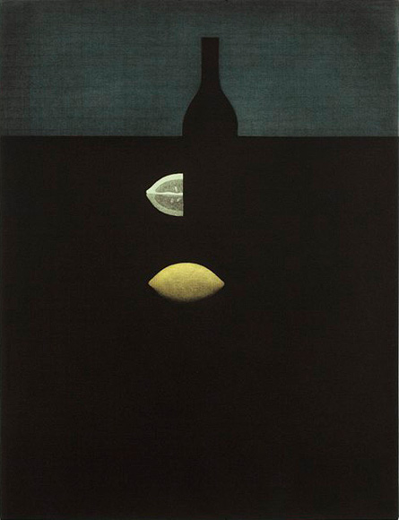 暗い背景のびんと黄色いレモン｜多摩ミュージアム・アートネットワーク