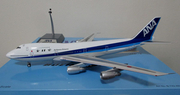 ANA 全日空 1/200 B747-400 ジャンボジェット Amazon.co.jp: 全日空