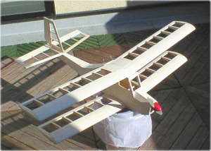 生産終了❗️】ハミングカブ号 ラジコン飛行機 組み立てキット