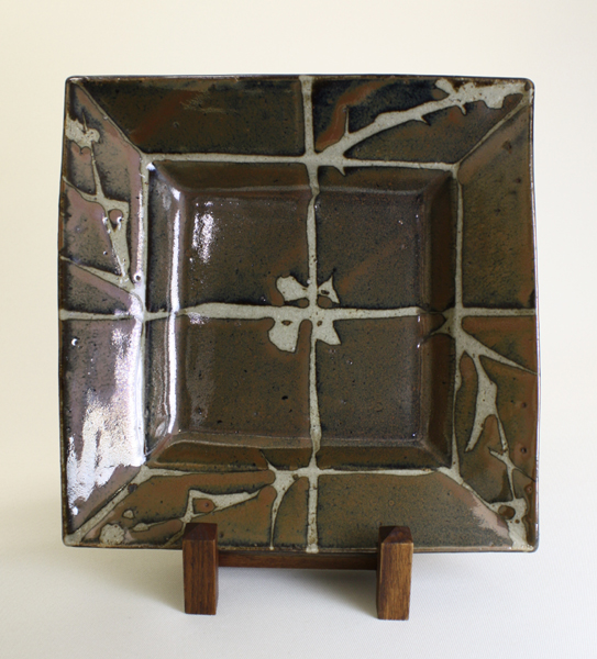 濱田庄司（人間国宝）柿釉抜絵角皿 識箱 ｜益子焼販売 善五