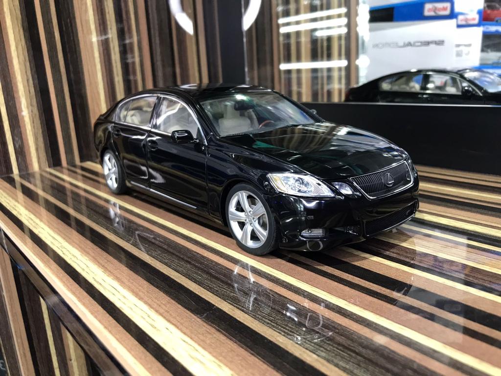 1/18 Diecast Lexus GS430 AUTOart Black Scale Model Car – dturman.com