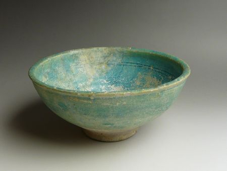 古美術 猫 - ペルシャ青釉刻文銀化鉢 | 古美術品専門サイト fufufufu.com